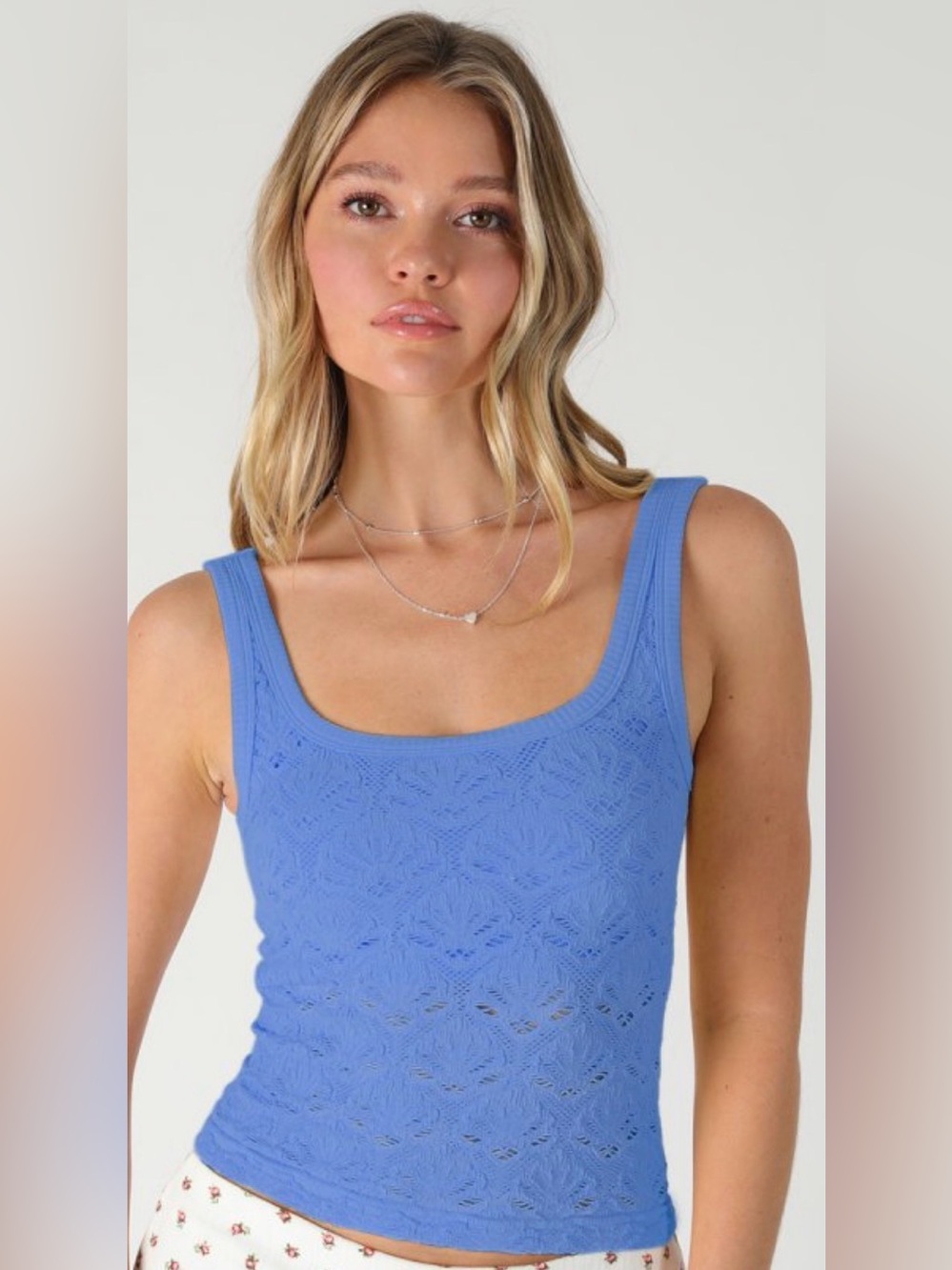 Nikibiki Floral Textured Lace Tank